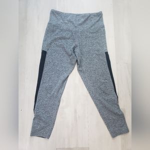 Champion Athletic Cropped Legging w/ Velvet Inlay